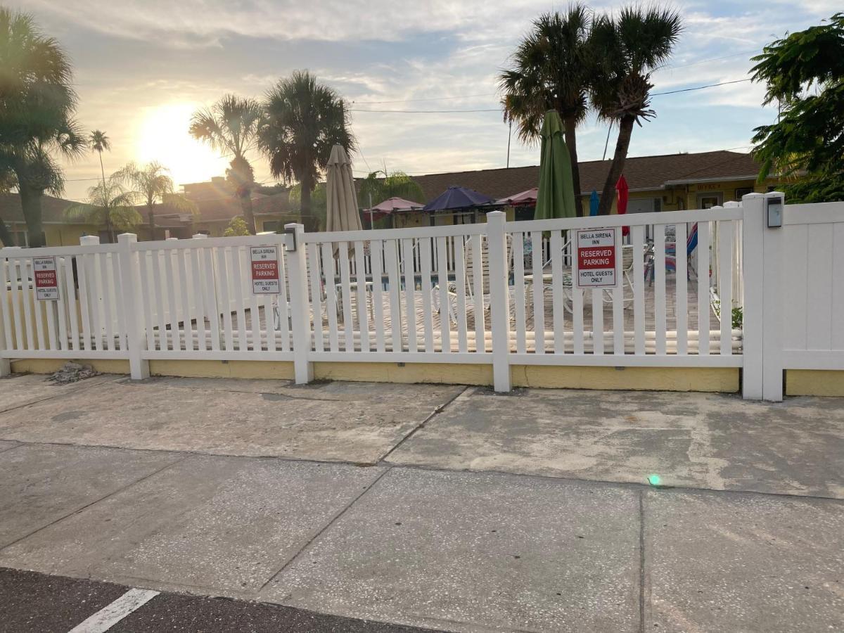 Bella Sirena Inn St. Pete Beach Eksteriør bilde